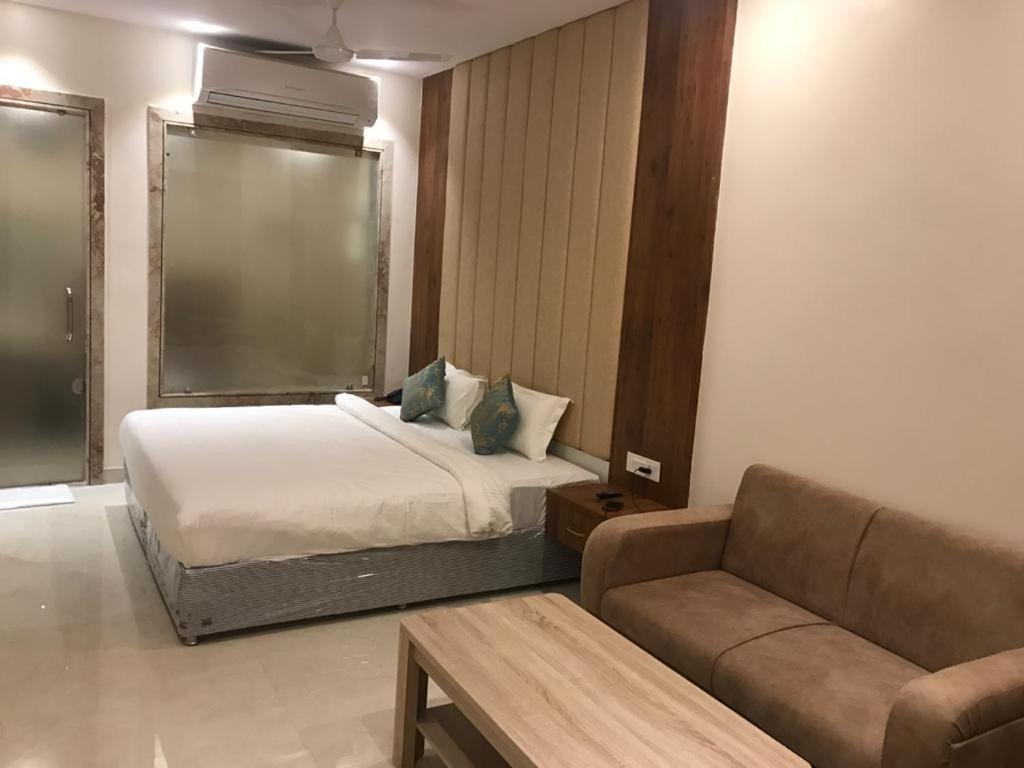 Hotel Hari Vilaas Varanasi Luaran gambar