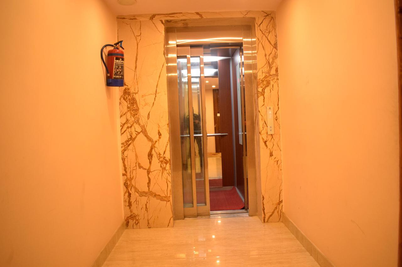 Hotel Hari Vilaas Varanasi Luaran gambar