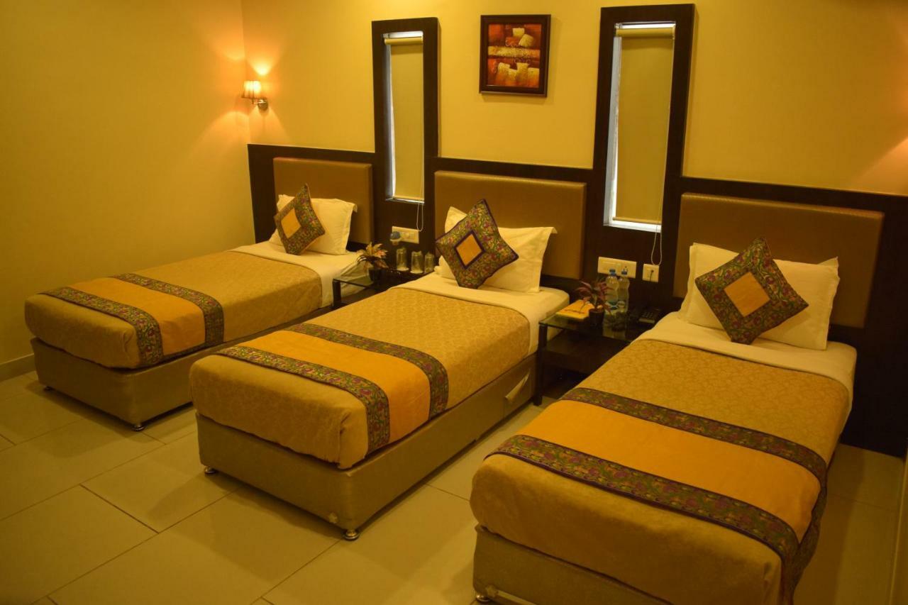 Hotel Hari Vilaas Varanasi Luaran gambar
